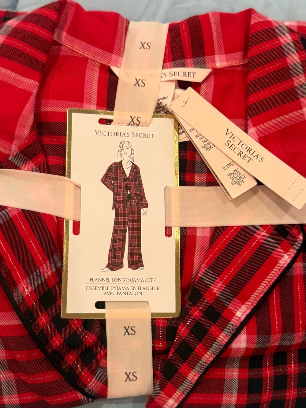 Victoria’s Secret Red Plaid Flannel Long Pajama Set – XS NWT